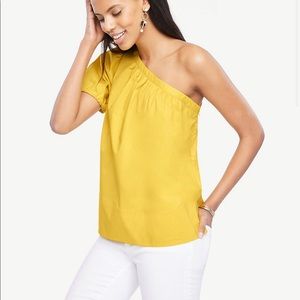 NWT Ann Taylor one shoulder top size Xxs